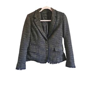 Banana Republic tweed blazer size 6 Petite Small patch pockets collared fringe